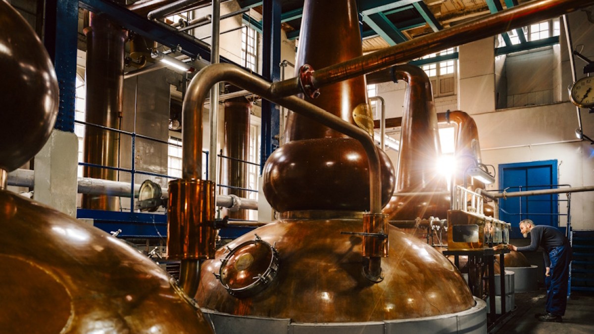 Deanston Distillery stills