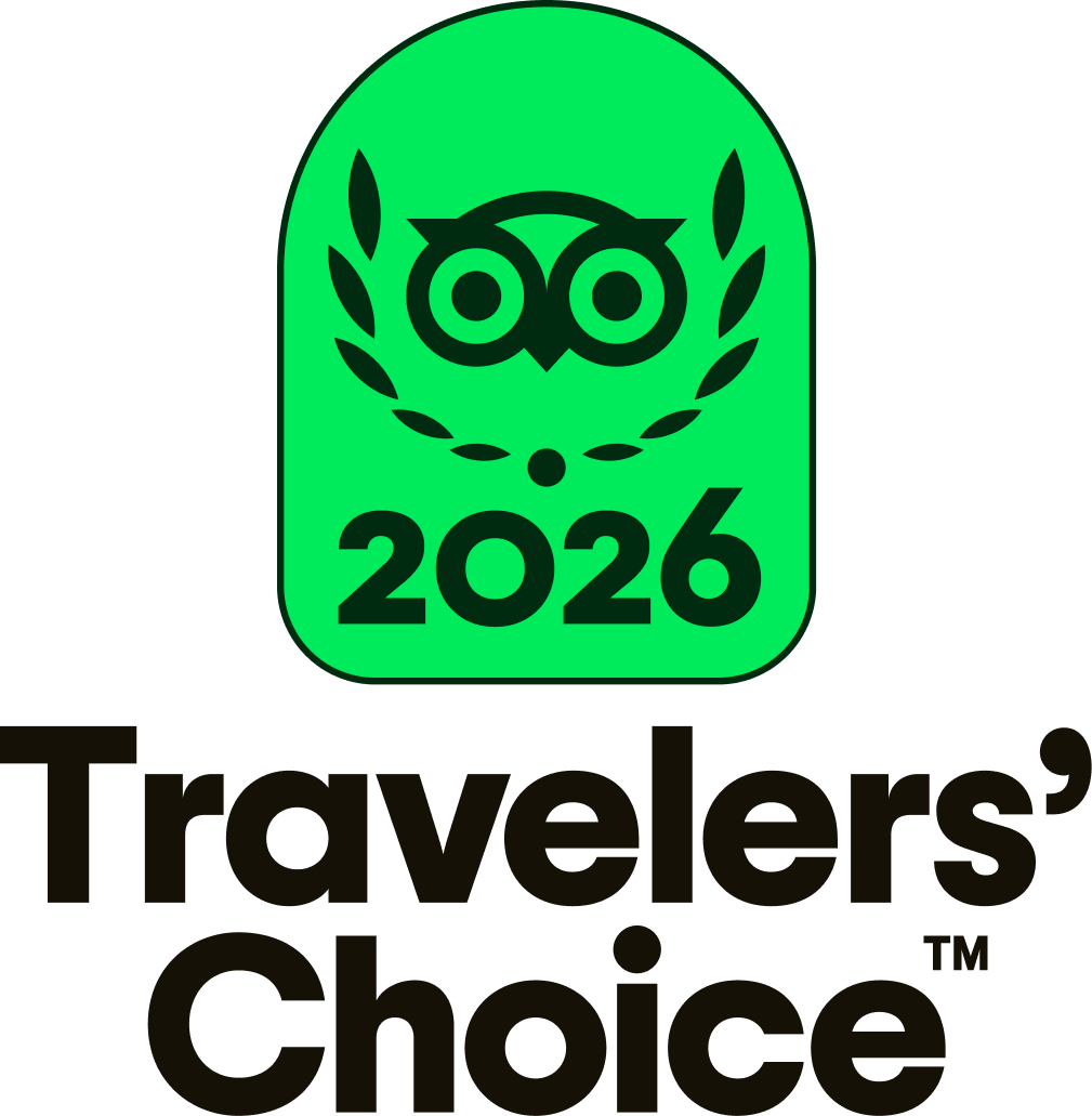 Green Travelers' Choice 2026 logo with owl motif.